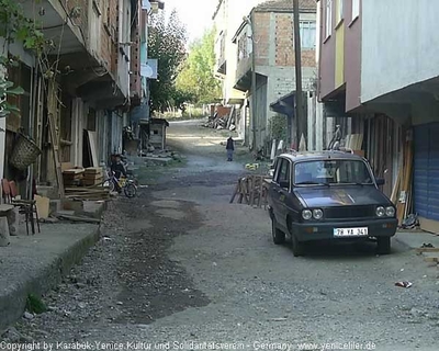 Tam boy resmi görebilmek için tıklayın