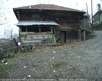 Tam boy resmi görebilmek için tıklayın