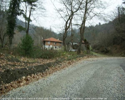 Tam boy resmi görebilmek için tıklayın