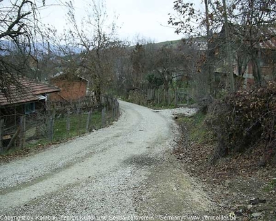 Tam boy resmi görebilmek için tıklayın