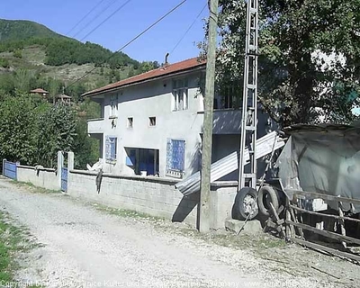 Tam boy resmi görebilmek için tıklayın